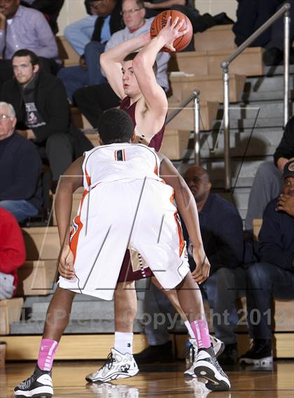 Thumbnail 3 in Spring Valley vs. Iona Prep (Harry Jefferson Showcase) photogallery.
