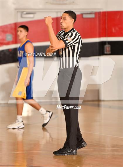 Thumbnail 3 in Walnut vs. Garey (Sierra Vista Winter Tip Off Tournament) photogallery.