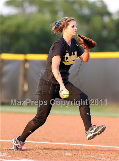 Thumbnail 3 in Lindale @ Crandall (3A Region 2 Bi-District Playoffs) photogallery.