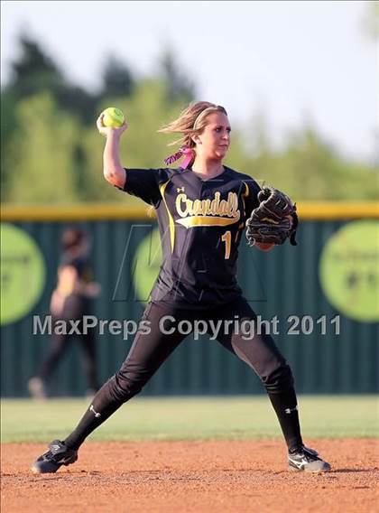 Thumbnail 3 in Lindale @ Crandall (3A Region 2 Bi-District Playoffs) photogallery.