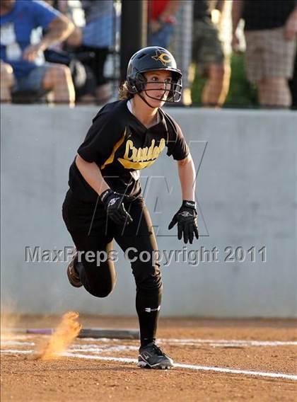 Thumbnail 3 in Lindale @ Crandall (3A Region 2 Bi-District Playoffs) photogallery.