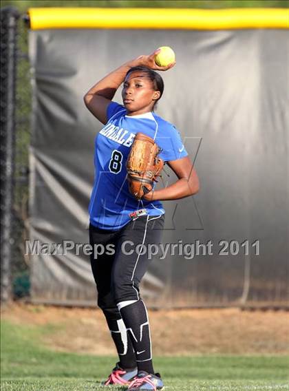 Thumbnail 2 in Lindale @ Crandall (3A Region 2 Bi-District Playoffs) photogallery.