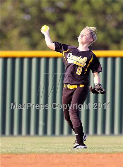 Thumbnail 3 in Lindale @ Crandall (3A Region 2 Bi-District Playoffs) photogallery.