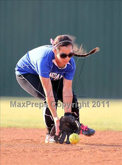 Thumbnail 3 in Lindale @ Crandall (3A Region 2 Bi-District Playoffs) photogallery.