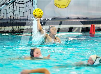 Thumbnail 1 in Conroe vs. Southlake Carroll photogallery.