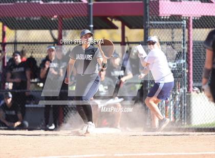 Thumbnail 2 in Columbine vs. Rock Canyon (CHSAA 5A 1st Round Playoff) photogallery.