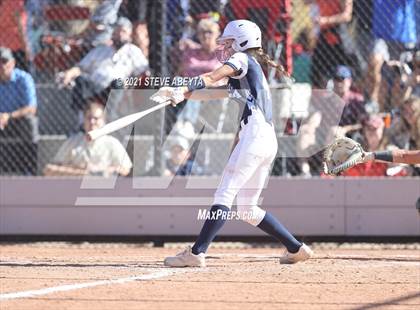 Thumbnail 1 in Columbine vs. Rock Canyon (CHSAA 5A 1st Round Playoff) photogallery.