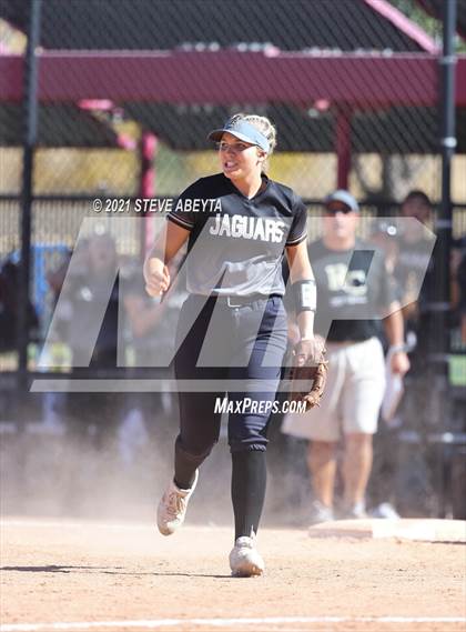 Thumbnail 1 in Columbine vs. Rock Canyon (CHSAA 5A 1st Round Playoff) photogallery.