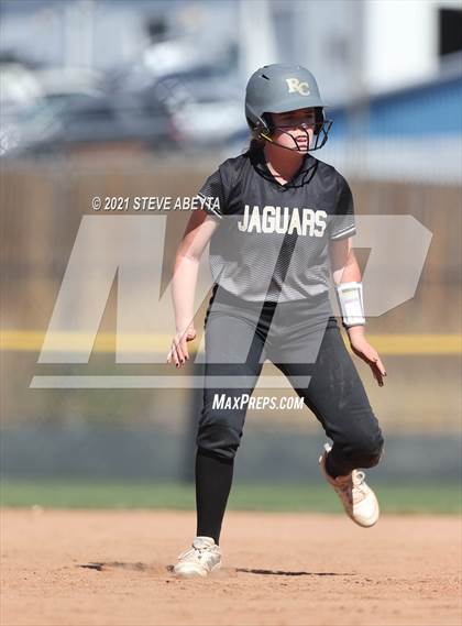 Thumbnail 3 in Columbine vs. Rock Canyon (CHSAA 5A 1st Round Playoff) photogallery.