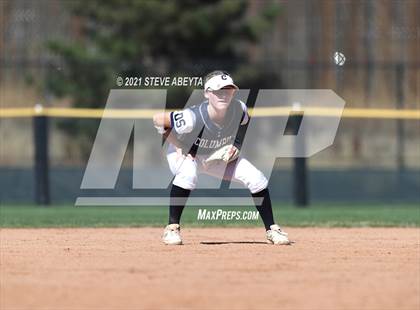 Thumbnail 3 in Columbine vs. Rock Canyon (CHSAA 5A 1st Round Playoff) photogallery.