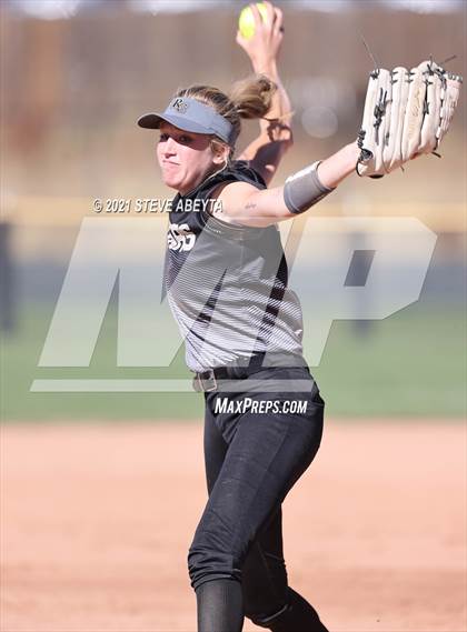 Thumbnail 3 in Columbine vs. Rock Canyon (CHSAA 5A 1st Round Playoff) photogallery.