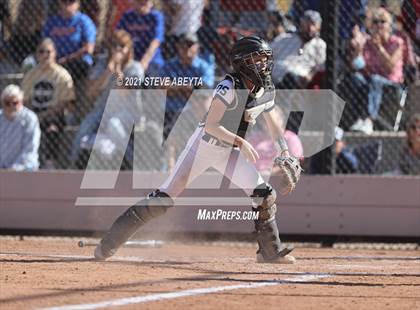Thumbnail 3 in Columbine vs. Rock Canyon (CHSAA 5A 1st Round Playoff) photogallery.