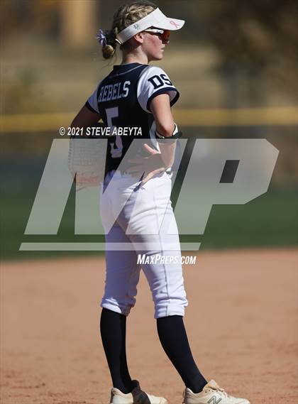 Thumbnail 3 in Columbine vs. Rock Canyon (CHSAA 5A 1st Round Playoff) photogallery.