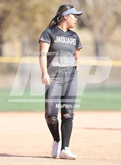 Thumbnail 3 in Columbine vs. Rock Canyon (CHSAA 5A 1st Round Playoff) photogallery.