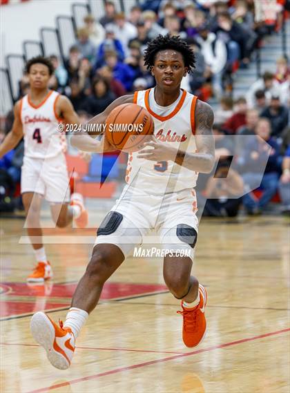 Thumbnail 2 in Whitney Young vs. Vianney (Highland Optimist Shootout) photogallery.