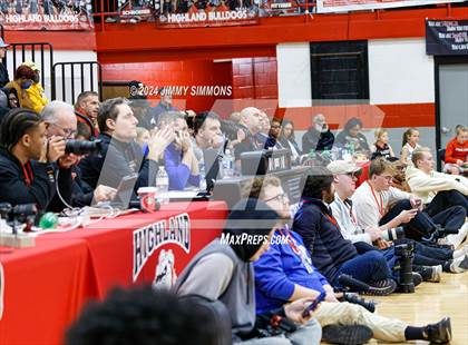 Thumbnail 1 in Whitney Young vs. Vianney (Highland Optimist Shootout) photogallery.