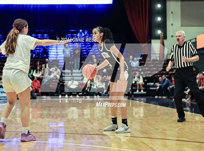 Thumbnail 2 in Tuckahoe vs Alexander Hamilton (NYSPHSAA Section 1 Class C Final) photogallery.