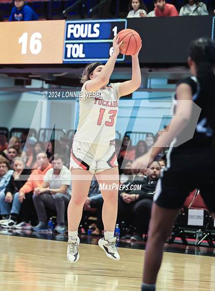 Thumbnail 2 in Tuckahoe vs Alexander Hamilton (NYSPHSAA Section 1 Class C Final) photogallery.