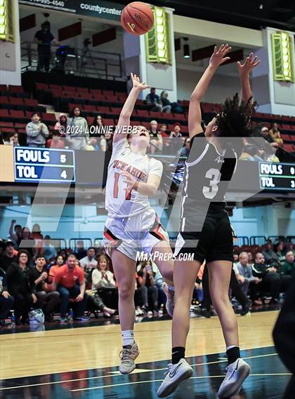 Thumbnail 1 in Tuckahoe vs Alexander Hamilton (NYSPHSAA Section 1 Class C Final) photogallery.