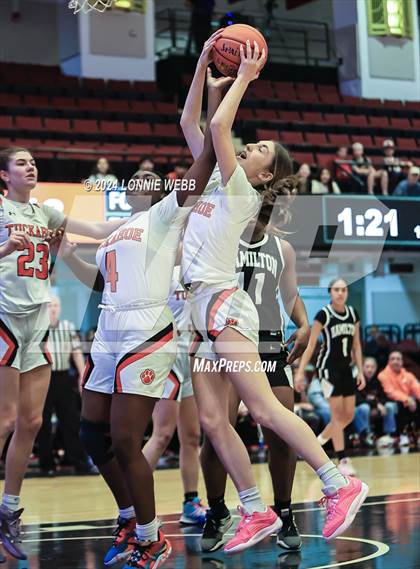 Thumbnail 3 in Tuckahoe vs Alexander Hamilton (NYSPHSAA Section 1 Class C Final) photogallery.