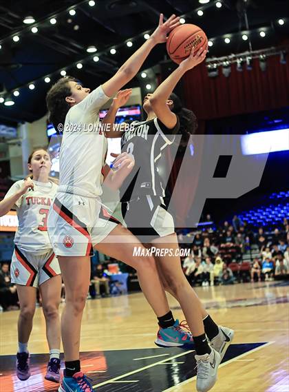 Thumbnail 1 in Tuckahoe vs Alexander Hamilton (NYSPHSAA Section 1 Class C Final) photogallery.