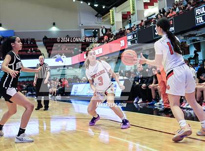 Thumbnail 2 in Tuckahoe vs Alexander Hamilton (NYSPHSAA Section 1 Class C Final) photogallery.