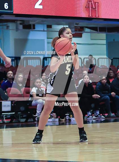 Thumbnail 2 in Tuckahoe vs Alexander Hamilton (NYSPHSAA Section 1 Class C Final) photogallery.