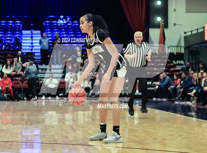 Thumbnail 1 in Tuckahoe vs Alexander Hamilton (NYSPHSAA Section 1 Class C Final) photogallery.