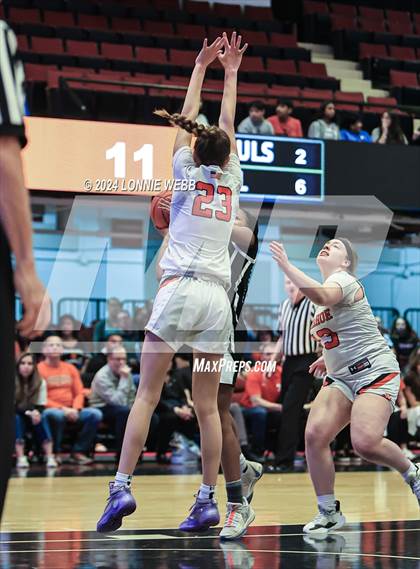 Thumbnail 1 in Tuckahoe vs Alexander Hamilton (NYSPHSAA Section 1 Class C Final) photogallery.