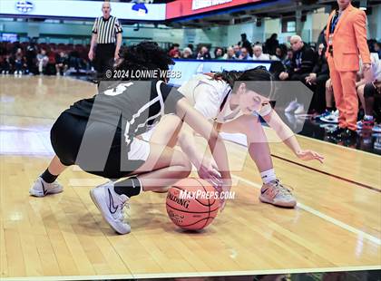 Thumbnail 1 in Tuckahoe vs Alexander Hamilton (NYSPHSAA Section 1 Class C Final) photogallery.
