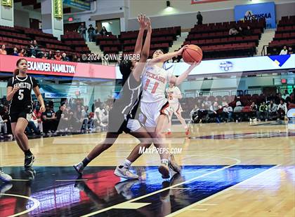Thumbnail 1 in Tuckahoe vs Alexander Hamilton (NYSPHSAA Section 1 Class C Final) photogallery.