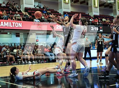 Thumbnail 2 in Tuckahoe vs Alexander Hamilton (NYSPHSAA Section 1 Class C Final) photogallery.