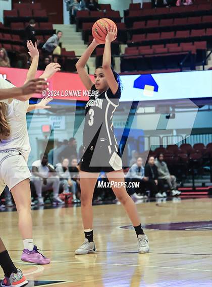 Thumbnail 2 in Tuckahoe vs Alexander Hamilton (NYSPHSAA Section 1 Class C Final) photogallery.