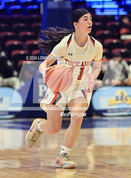 Thumbnail 2 in Tuckahoe vs Alexander Hamilton (NYSPHSAA Section 1 Class C Final) photogallery.