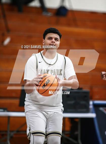 Thumbnail 3 in Oak Park vs South Pasadena (19th Annual Rose City Roundball classic) photogallery.