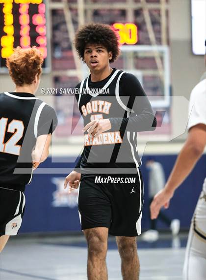 Thumbnail 3 in Oak Park vs South Pasadena (19th Annual Rose City Roundball classic) photogallery.