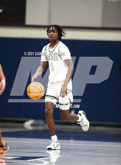 Thumbnail 1 in Oak Park vs South Pasadena (19th Annual Rose City Roundball classic) photogallery.