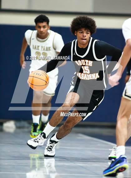 Thumbnail 1 in Oak Park vs South Pasadena (19th Annual Rose City Roundball classic) photogallery.