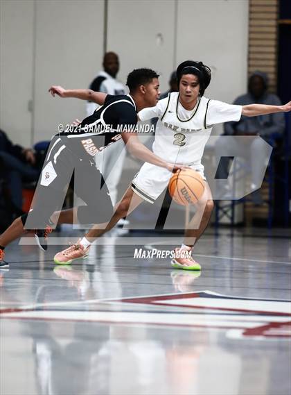 Thumbnail 3 in Oak Park vs South Pasadena (19th Annual Rose City Roundball classic) photogallery.