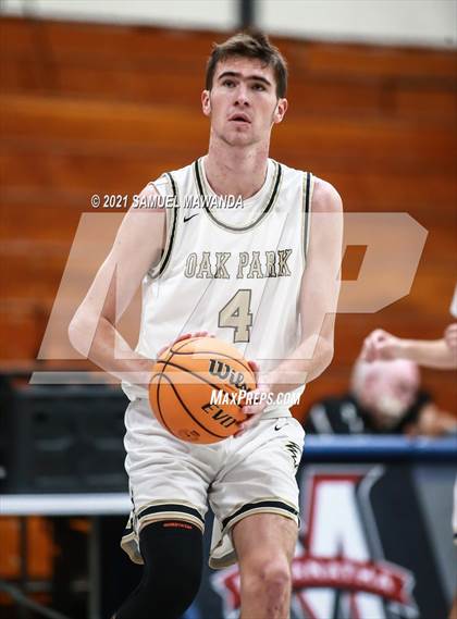 Thumbnail 3 in Oak Park vs South Pasadena (19th Annual Rose City Roundball classic) photogallery.