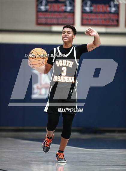 Thumbnail 1 in Oak Park vs South Pasadena (19th Annual Rose City Roundball classic) photogallery.
