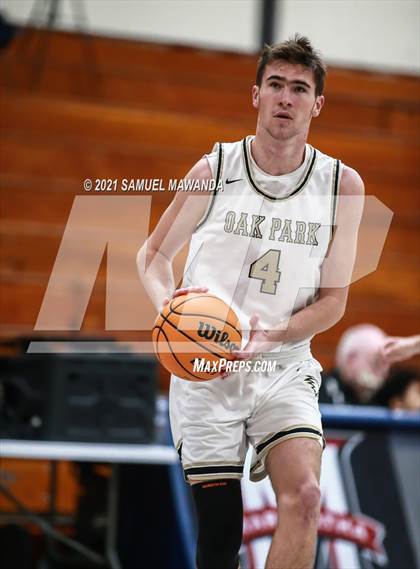 Thumbnail 2 in Oak Park vs South Pasadena (19th Annual Rose City Roundball classic) photogallery.