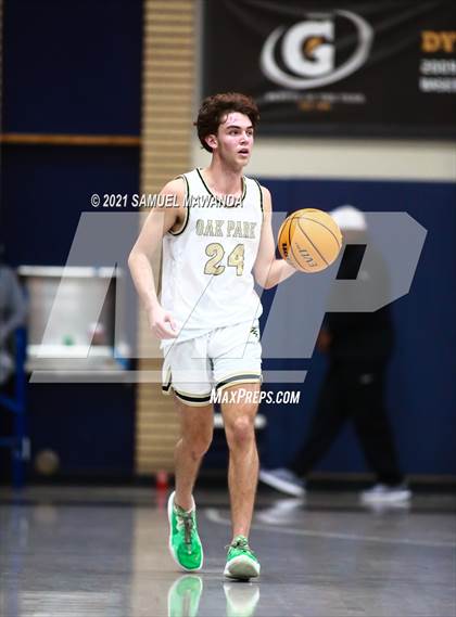 Thumbnail 2 in Oak Park vs South Pasadena (19th Annual Rose City Roundball classic) photogallery.