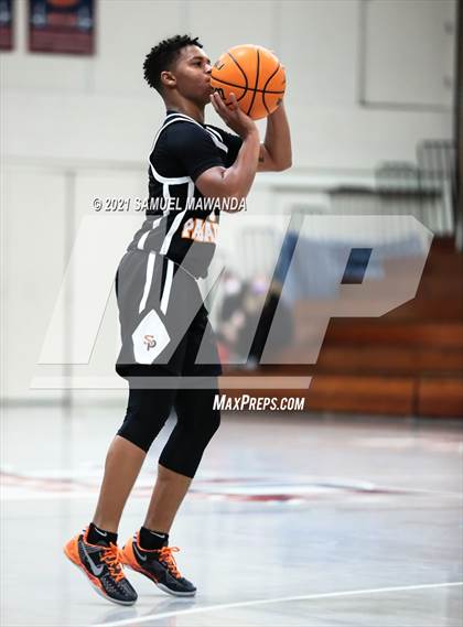 Thumbnail 3 in Oak Park vs South Pasadena (19th Annual Rose City Roundball classic) photogallery.