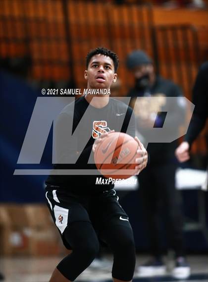 Thumbnail 2 in Oak Park vs South Pasadena (19th Annual Rose City Roundball classic) photogallery.