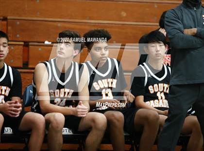 Thumbnail 1 in Oak Park vs South Pasadena (19th Annual Rose City Roundball classic) photogallery.