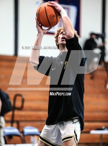 Thumbnail 1 in Oak Park vs South Pasadena (19th Annual Rose City Roundball classic) photogallery.