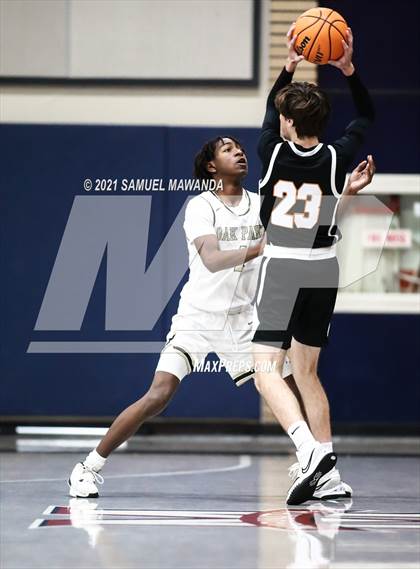 Thumbnail 3 in Oak Park vs South Pasadena (19th Annual Rose City Roundball classic) photogallery.