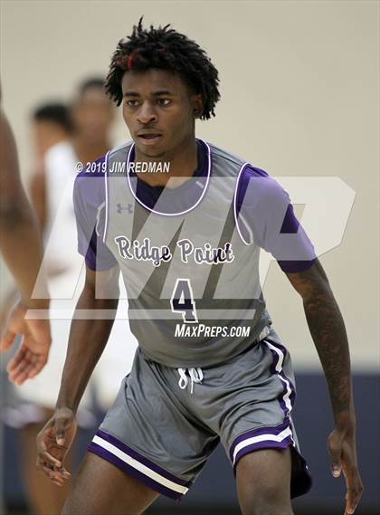 Thumbnail 1 in Ridge Point vs. Morton Ranch (McDonald's Texas Invitational) photogallery.
