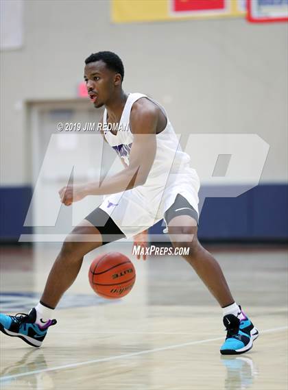 Thumbnail 2 in Ridge Point vs. Morton Ranch (McDonald's Texas Invitational) photogallery.